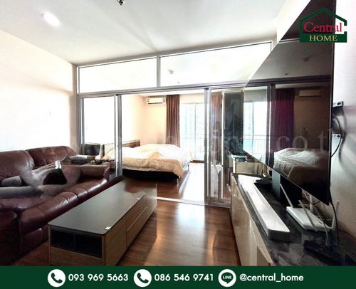 Condo Supalai Lite Sathorn-Charoenrat near BTS Saphan Taksin, selling below appraised price.