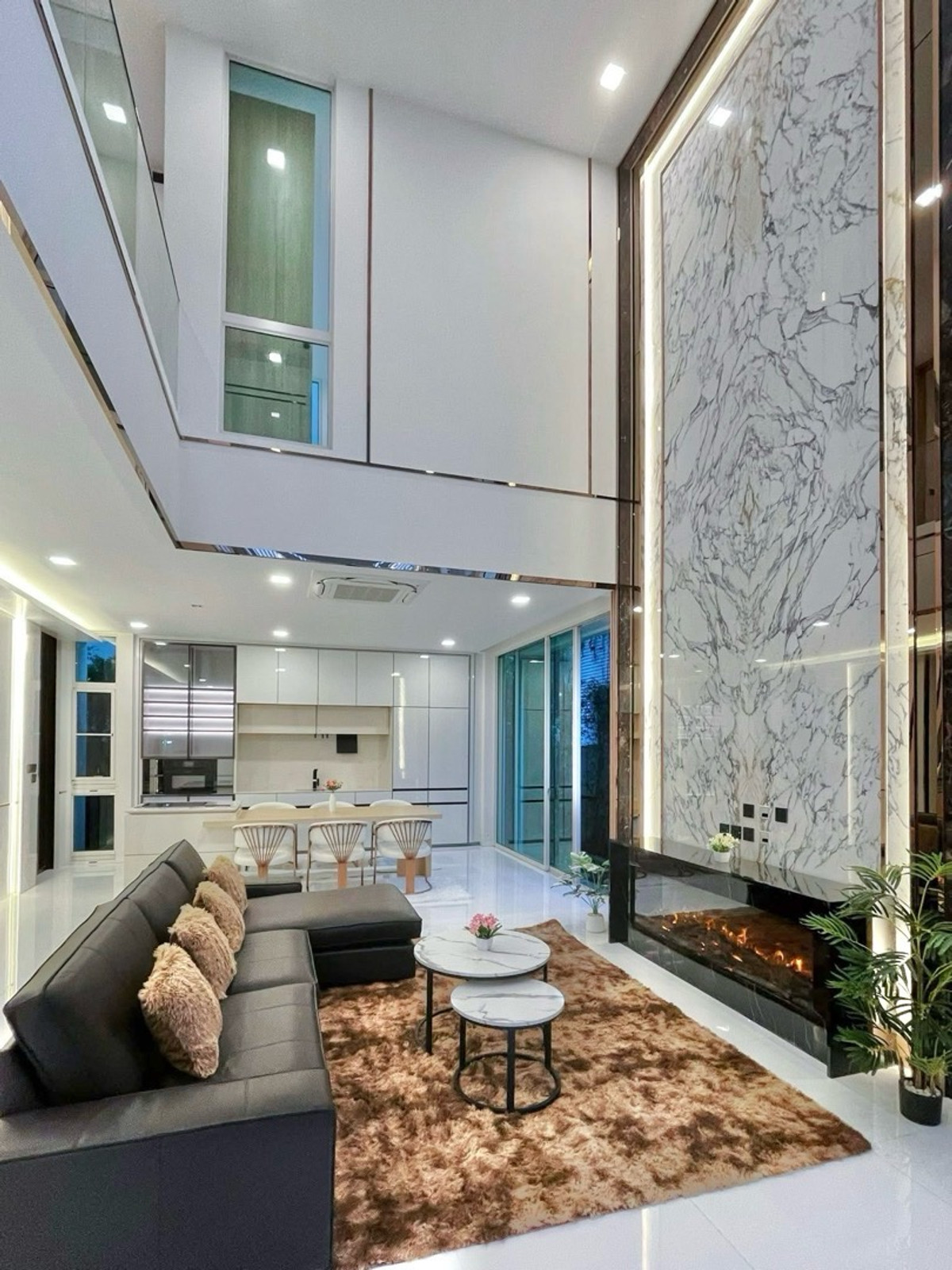 🔥🔥Code 30933 🔥🔥บ้านหรู มีลิฟต์ ให้เช่า VIVE Ekkamai-Ramintra 🌐LINE ID : @fastforrentcondo – รูปที่ 3