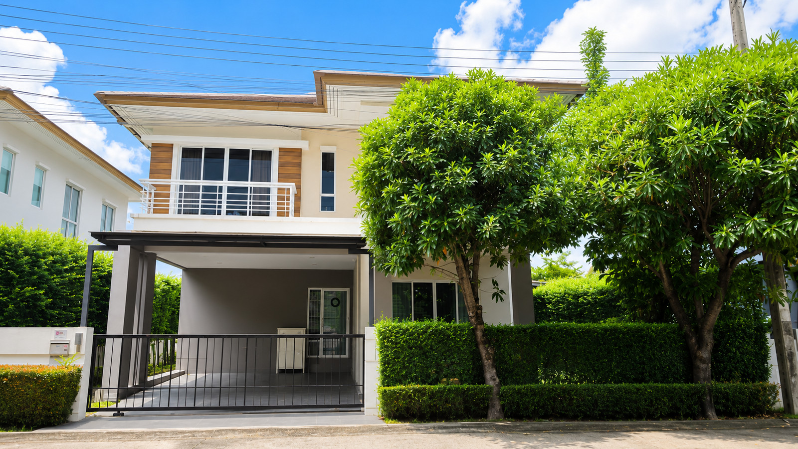 Single house for sale The Cluster Ville 4 project, Ratchaphruek-Sirindhorn, 58.8 sq m, 2 floors, 3 bedrooms, 3 bathrooms, 2 parking spaces **House next to the main road. Near Bang Kruai-Jongthanom Road only 50 meters, near Ratchaphruek Road 600 meters and Single house for sale The Cluster Ville 4 project, Ratchaphruek-Sirindhorn, 58.8 sq m, 2 floors, 3 bedrooms, 3 bathrooms, 2 parking spaces **House next to the main road. Near Bang Kruai-Jongthanom Road only 50 meters, near Ratchaphruek Road 600 meters and