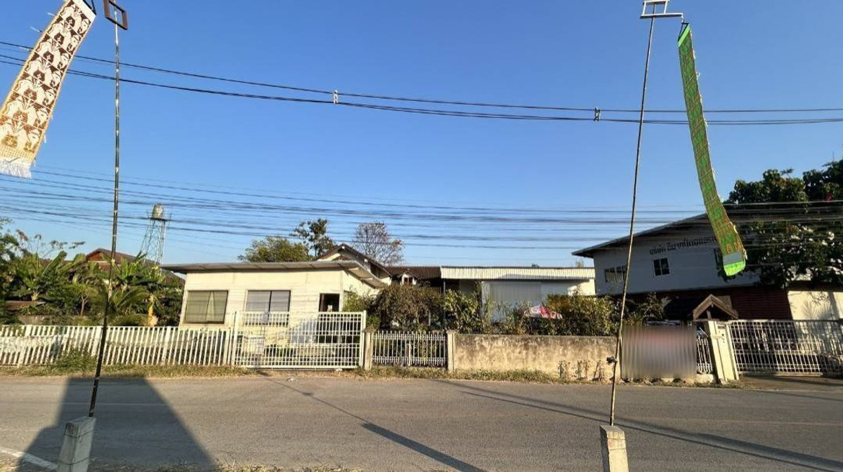 Land with existing structures 408 sq.wah, Near main road and Ambassador Bilingual School 500 m. Land with existing structures 408 sq.wah, Near main road and Ambassador Bilingual School 500 m.
