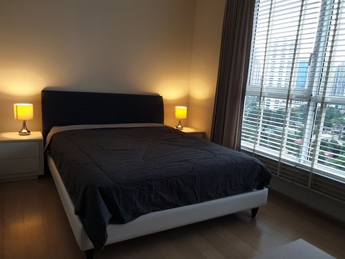 Best Price ‼️ให้เช่า HQ Thonglor ห้องสวยพร้อมอ่างอาบน้ำ เฟอร์ครบ ชั้นสูง พร้อมอยู่