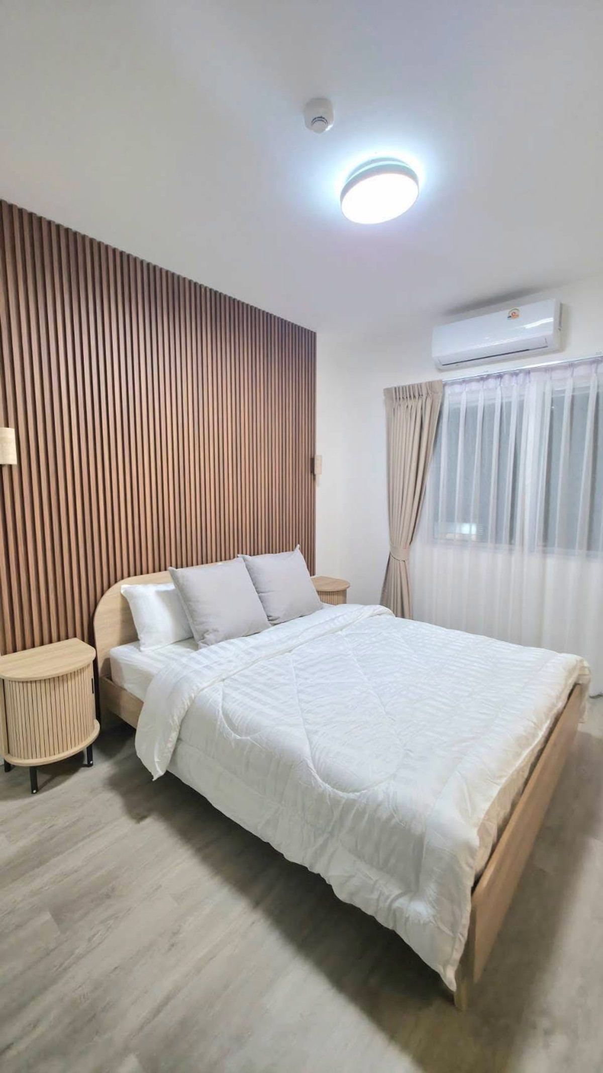 ⚜️ปล่อยเช่า A Space Asoke - Ratchada (เอ สเปซ อโศก - รัชดา) สนใจสอบถาม แอดไลน์ 🆔  𝐈𝐃 𝐋𝐢𝐧𝐞 : @glorious1 หรือ https://lin.ee/897Debr โทร 099 498 2461
