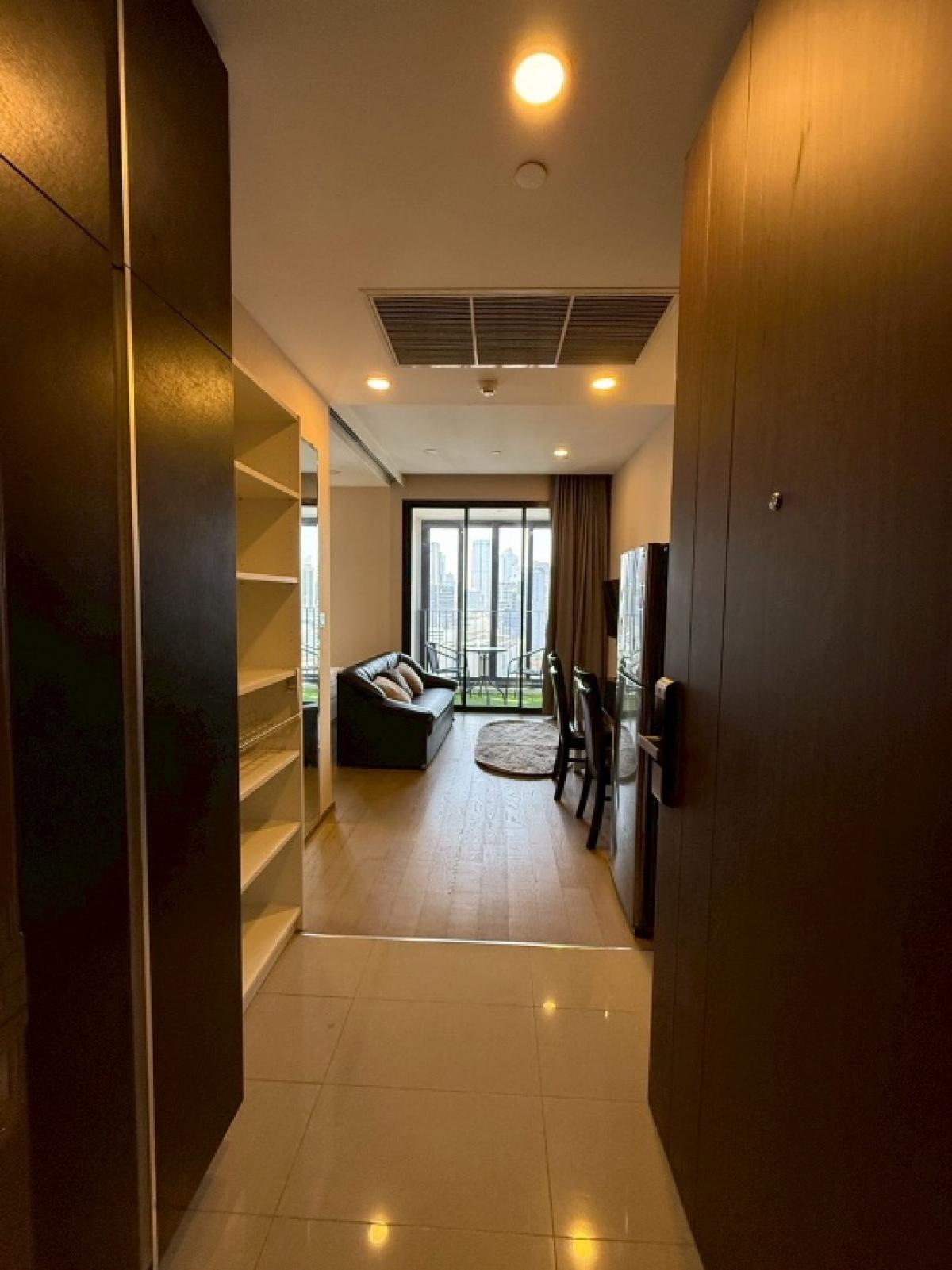 Medicine for rent!!! Condo Ashton Chula-Silom near MRT Samyan, Siam and Chula University, 1 bedroom, 34 sq m, 25,000 baht/month. Medicine for rent!!! Condo Ashton Chula-Silom near MRT Samyan, Siam and Chula University, 1 bedroom, 34 sq m, 25,000 baht/month.
