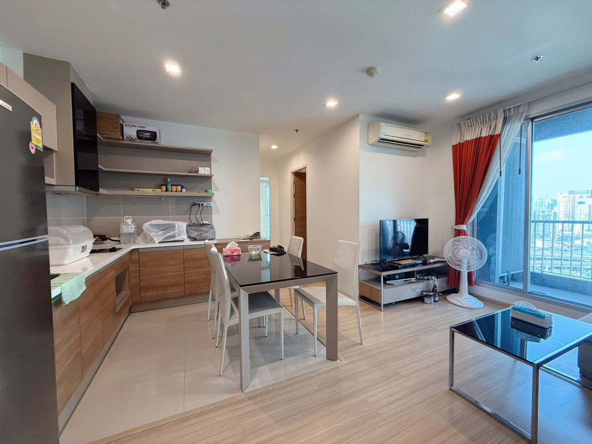 Condo for sale, Rhythm Sukhumvit 50, Rhythm Sukhumvit 50, next to BTS On Nut Station. Condo for sale, Rhythm Sukhumvit 50, Rhythm Sukhumvit 50, next to BTS On Nut Station.