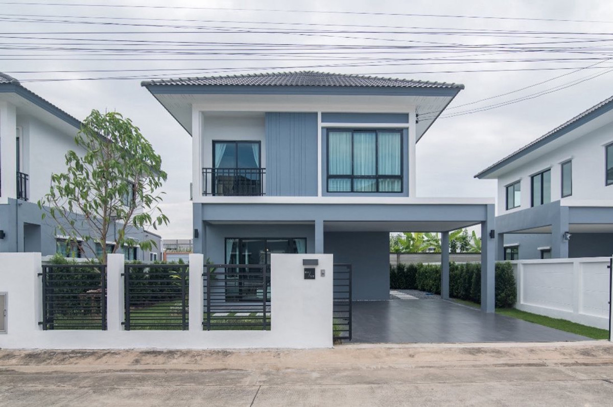 Maxim Green Village Romklao - Suvarnabhumi / 4 Bedrooms (FOR SALE) BZD131