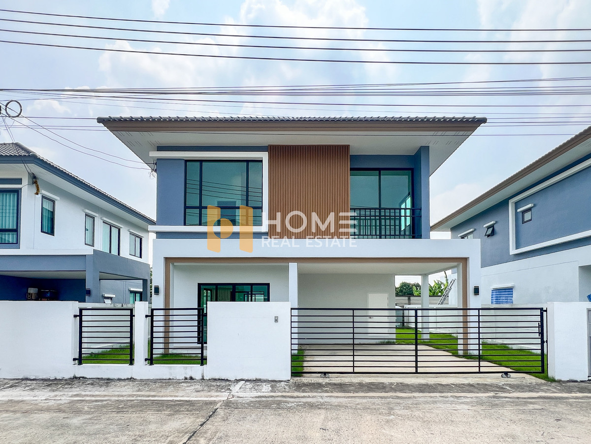 Maxim Green Village Romklao - Suvarnabhumi / 4 Bedrooms (FOR SALE) BZD132