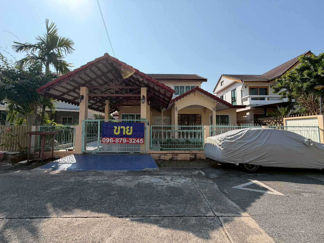 Single house for sale, Baan Chonlada, Sai Mai, 150 sq m, 56 sq wah, near AC Market Sai Mai. Single house for sale, Baan Chonlada, Sai Mai, 150 sq m, 56 sq wah, near AC Market Sai Mai.