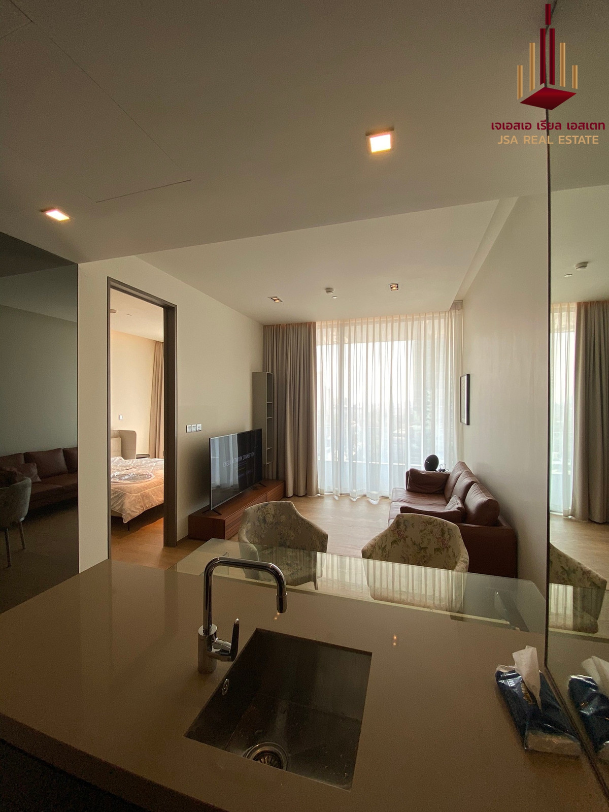 ✨ For Sale: Saladaeng One Condo ✨ 💰 Only 14,550,000 THB ✨ For Sale: Saladaeng One Condo ✨ 💰 Only 14,550,000 THB