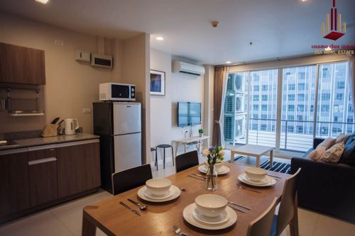 ✨ For Sale: Wish @ Samyan Condo ✨ 💰 Only 9,800,000 THB ราคาดีสุดในตึก2ห้องนอน ใจกลางสามย่าน ขนาด82ครับ ยินดีให้บริการครับสนใจติดต่อ คุณเจมส์มาร์