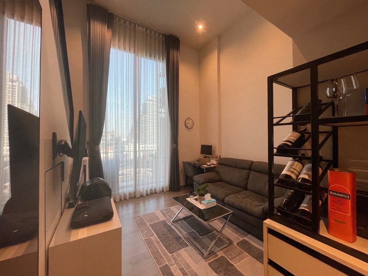 ❤️for sales ขายด่วน the reserve phahol pradipat 29+10 ตรม duplex type ทิศเหนือ  ราคาเพียง 5.7 ล้าน  ห้องเเถมเฟอร์ครบ จร้า  สนใจ line @900cqqhk tel 0859114585 ❤️