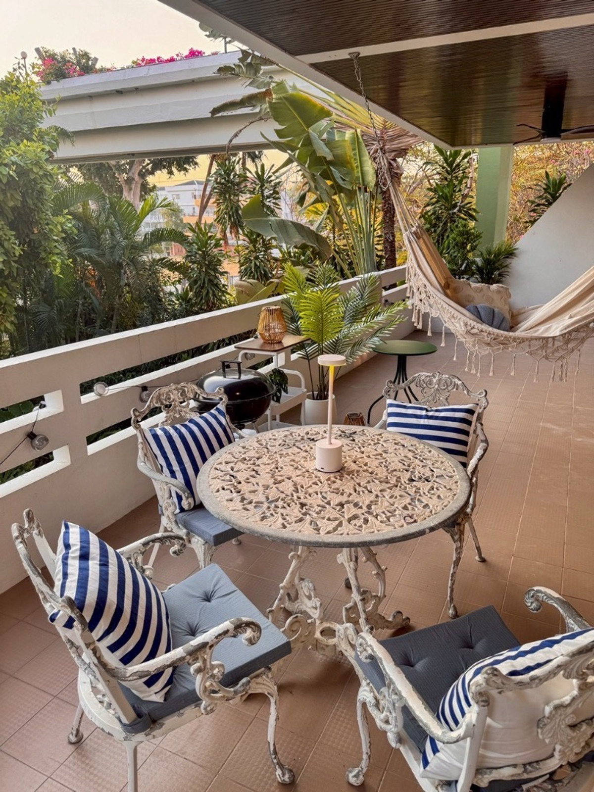 [For Sale/Rent] Luxury Beachfront Condo @ Grand Condotel Jomtien - 3BR / 197 SQM | Small Pets Considered | Sale 13.9 MB | Rent 55k per Month