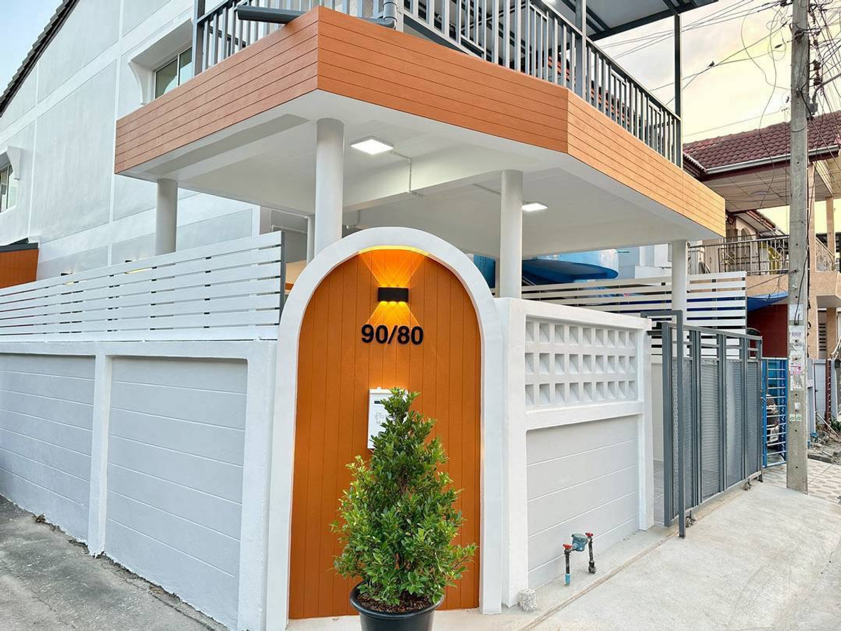 ขายทาวน์เฮ้าส์ 2 ชั้น หมู่บ้านกานต์มณี บางบัวทอง หลังมุมพื้นที่กว้าง ทำเลดีหน้าตลาดสดและต้นสายรถเมล์ – รูปที่ 4