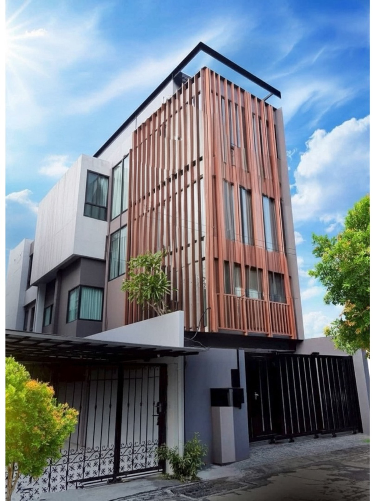 ขายบ้าน Pool Villa 43 ตรว. 3 นอน 4 น้ำ แต่งครบ ใกล้ทางด่วนพระราม9 และห้าง The Nine เพียง 500 เมตรจากถนนใหญ่ เข้าเมืองง่าย ขายบ้าน Pool Villa 43 ตรว. 3 นอน 4 น้ำ แต่งครบ ใกล้ทางด่วนพระราม9 และห้าง The Nine เพียง 500 เมตรจากถนนใหญ่ เข้าเมืองง่าย