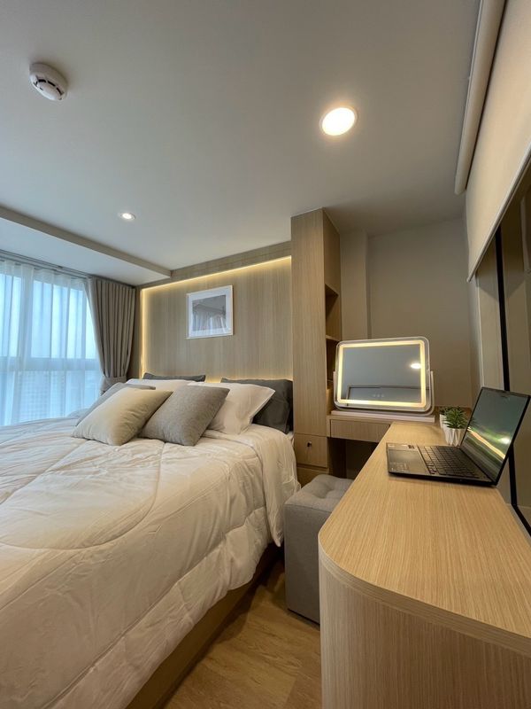ห้องใหม่ยังไม่เคยมีใครอยู่ | ปล่อยเช่า 2 ห้องนอน ขนาด 57 ตรม. ห้องใหม่เพิ่งตกแต่งเสร็จ วิวสวนลุม พร้อมเข้าอยู่ Culture Chula ติด MRT สามย่าน 350 ม. 