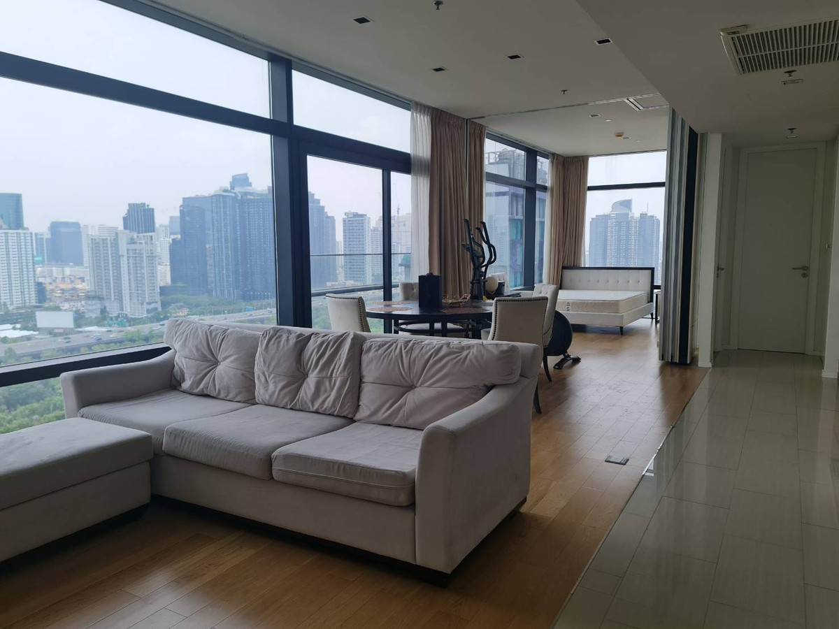 Circle Living Prototype / ห้องมุมวิวโล่ง คุ้มค่าที่สุด ใกล้ MRT เพชรบุรี / 2 ห้องนอน 82 ตร.ม. โทร 0937890899 Circle Living Prototype / ห้องมุมวิวโล่ง คุ้มค่าที่สุด ใกล้ MRT เพชรบุรี / 2 ห้องนอน 82 ตร.ม. โทร 0937890899