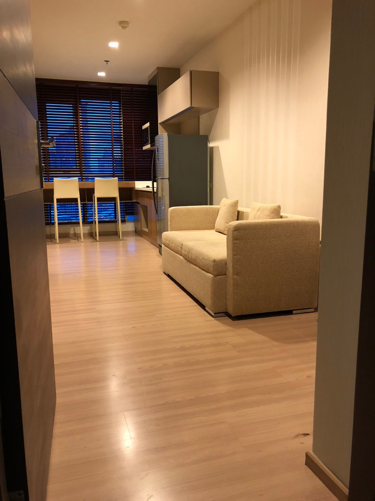 ***Beautiful room, ready to move in*** Rhythm Sathorn > BTS Saphan Taksin – รูปที่ 3