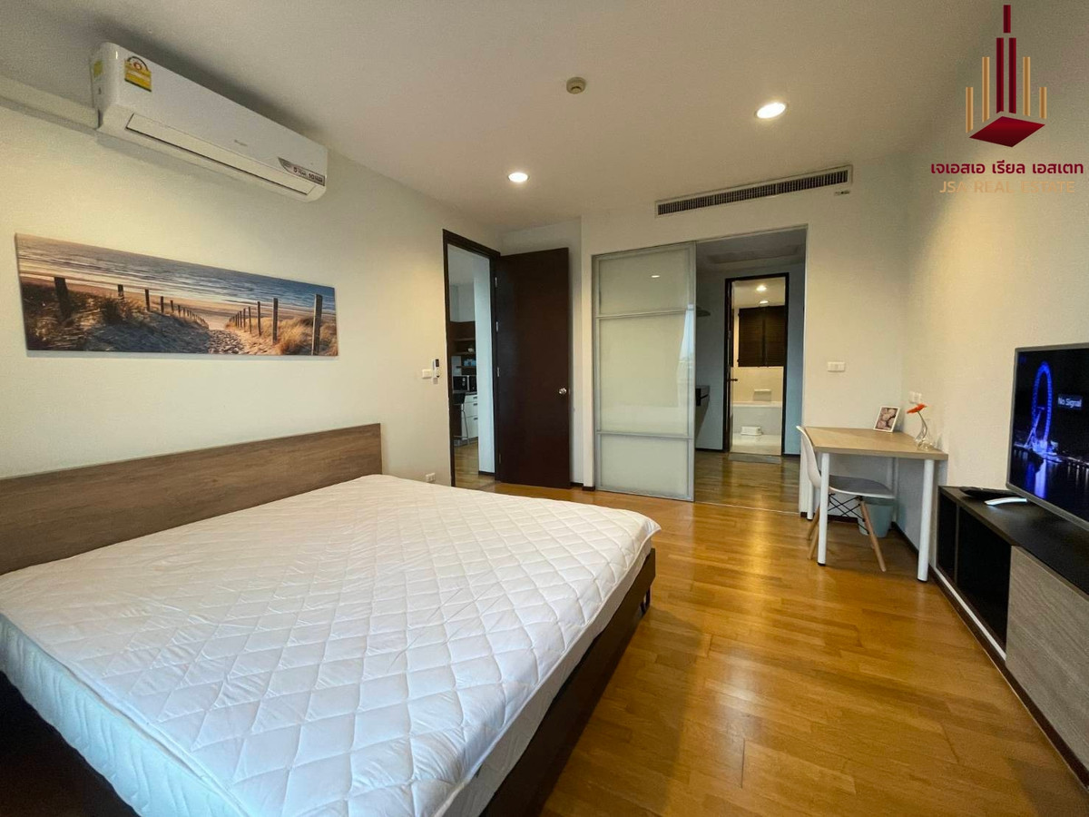 ✨ For Rent: Amanta Ratchada Condo ✨  💰 Only 35,000 THB/month