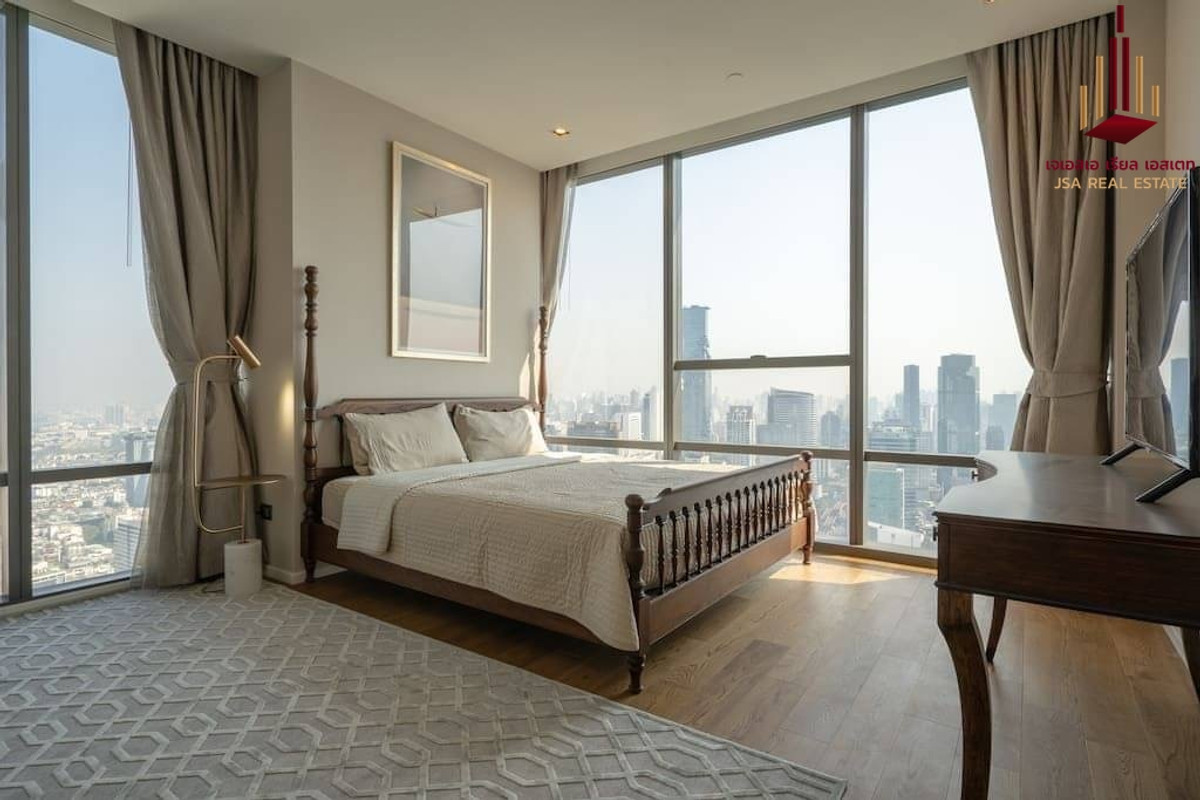 ✨ For Rent: The Bangkok Sathorn Condo ✨ 💰 Only 120,000 THB/month