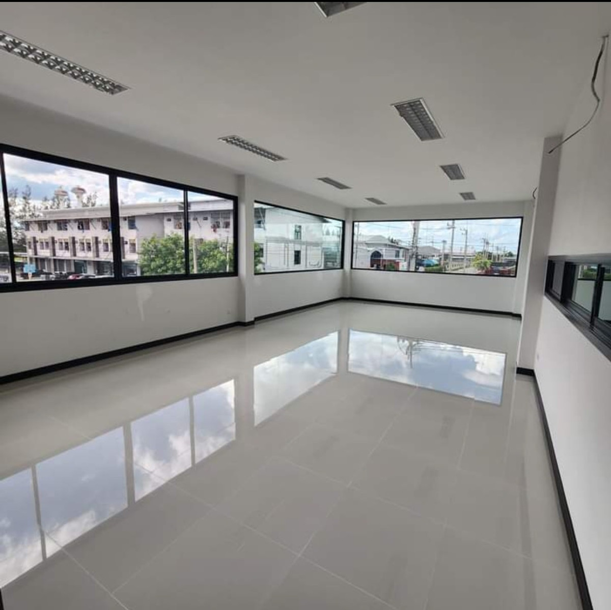 ปล่อยเช่า / ขาย 🏭 โรงงาน 📐️ที่ดิน 1 ไร่ พื้นที่ 750 ตรม ❗️ ขอ รง ได้ 📍 ศาลายา บางเลน นครปฐม – รูปที่ 4