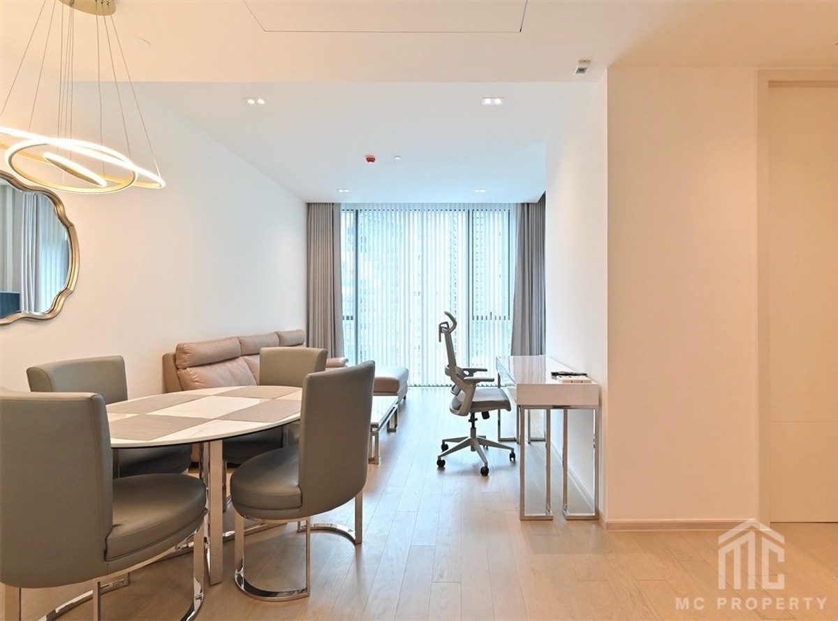 the strand thonglor 2 bedroom 90sqm for rent only 100,000 please contact 0816878954 the strand thonglor 2 bedroom 90sqm for rent only 100,000 please contact 0816878954