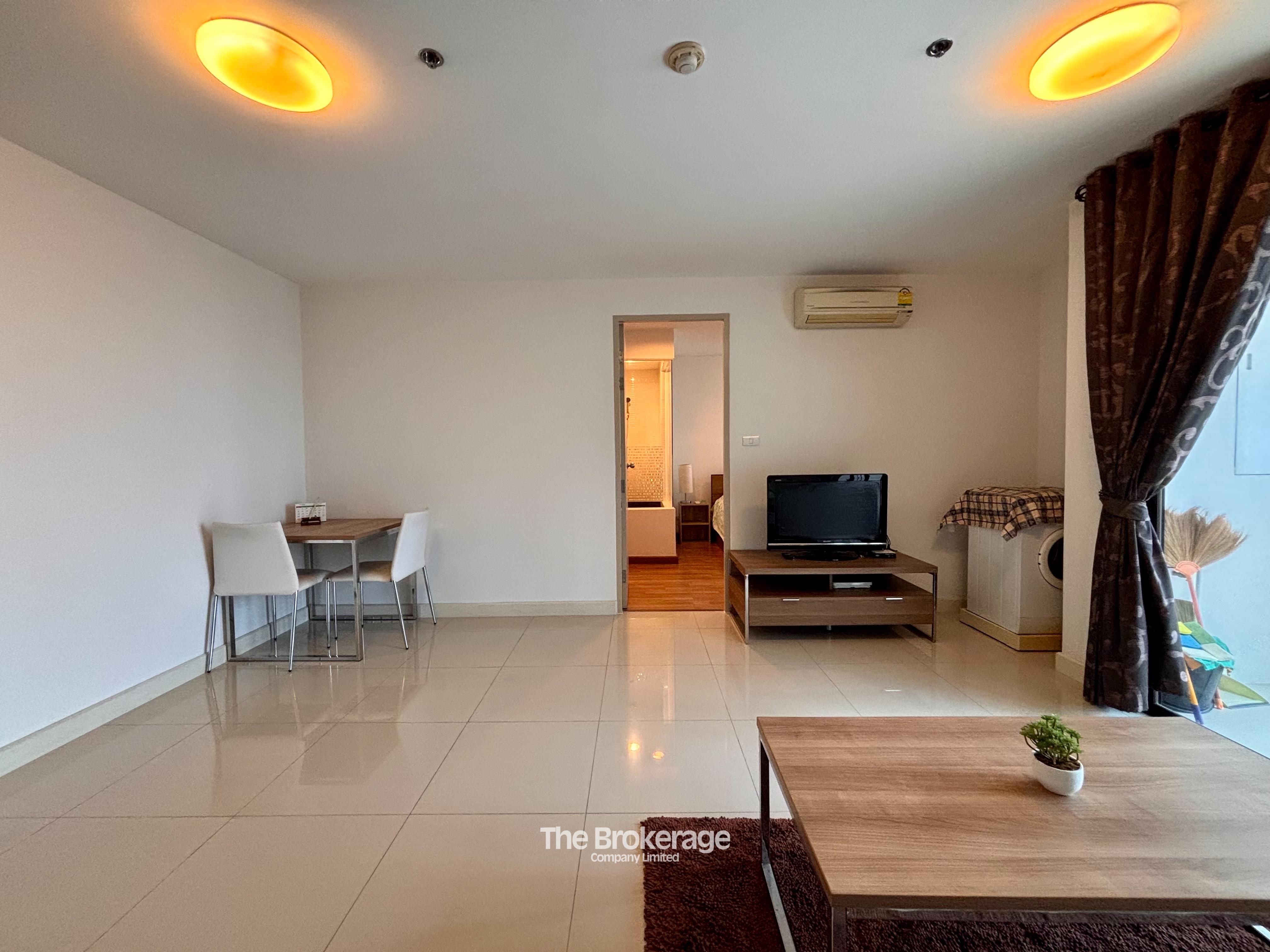 ขายด่วน! คอนโด ไอดีโอ ลาดพร้าว 5 (Ideo Ladprao 5) 1 ห้องนอน 1 ห้องน้ำ 46 ตร.ม. 3.59 ล้านบาท ติดต่อไลน์ : @thebrokerage ขายด่วน! คอนโด ไอดีโอ ลาดพร้าว 5 (Ideo Ladprao 5) 1 ห้องนอน 1 ห้องน้ำ 46 ตร.ม. 3.59 ล้านบาท ติดต่อไลน์ : @thebrokerage