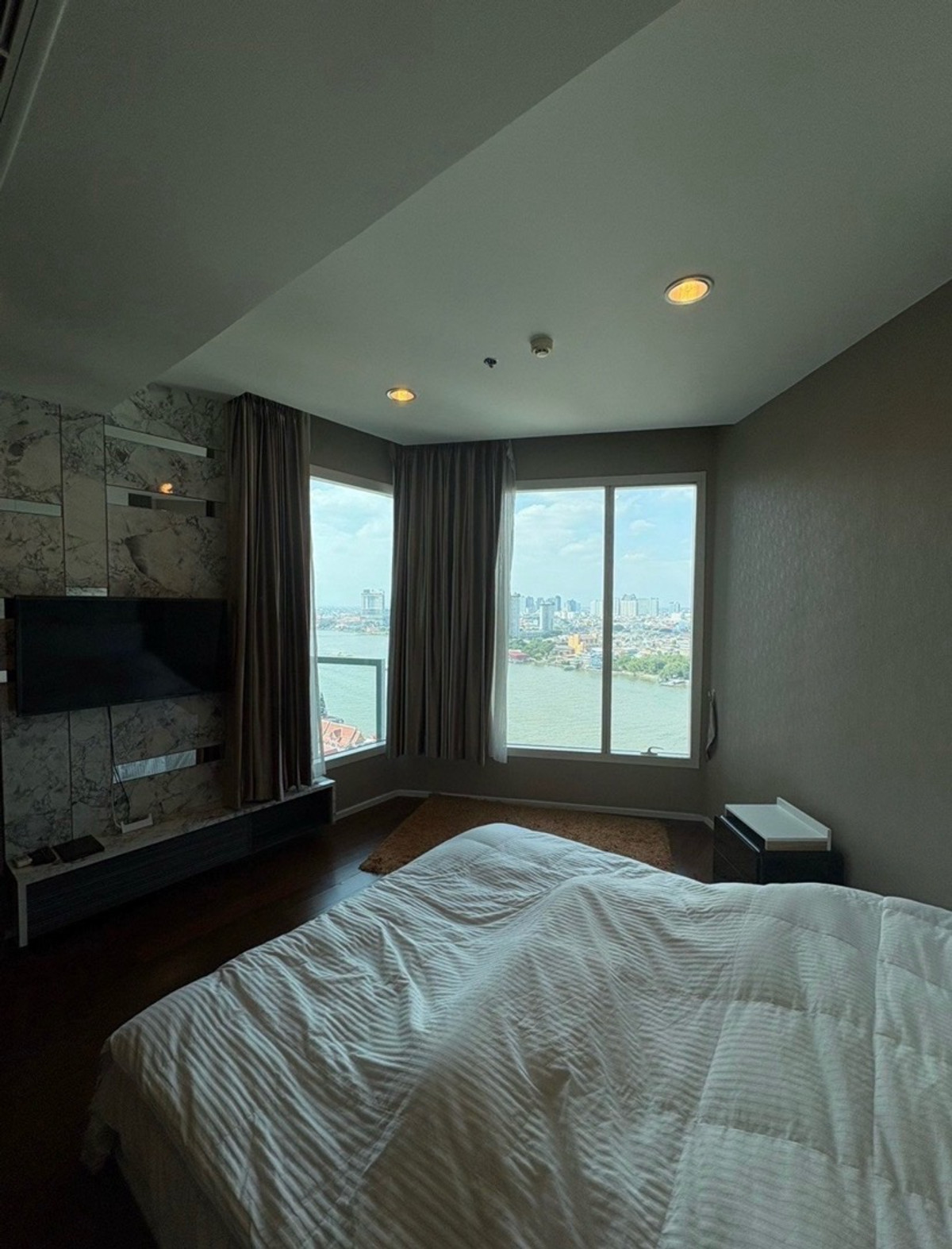ขายคอนโด Menam Residences (แม่น้ำ เรสซิเดนท์) วิวแม่น้ำเจ้าพระยา – รูปที่ 2