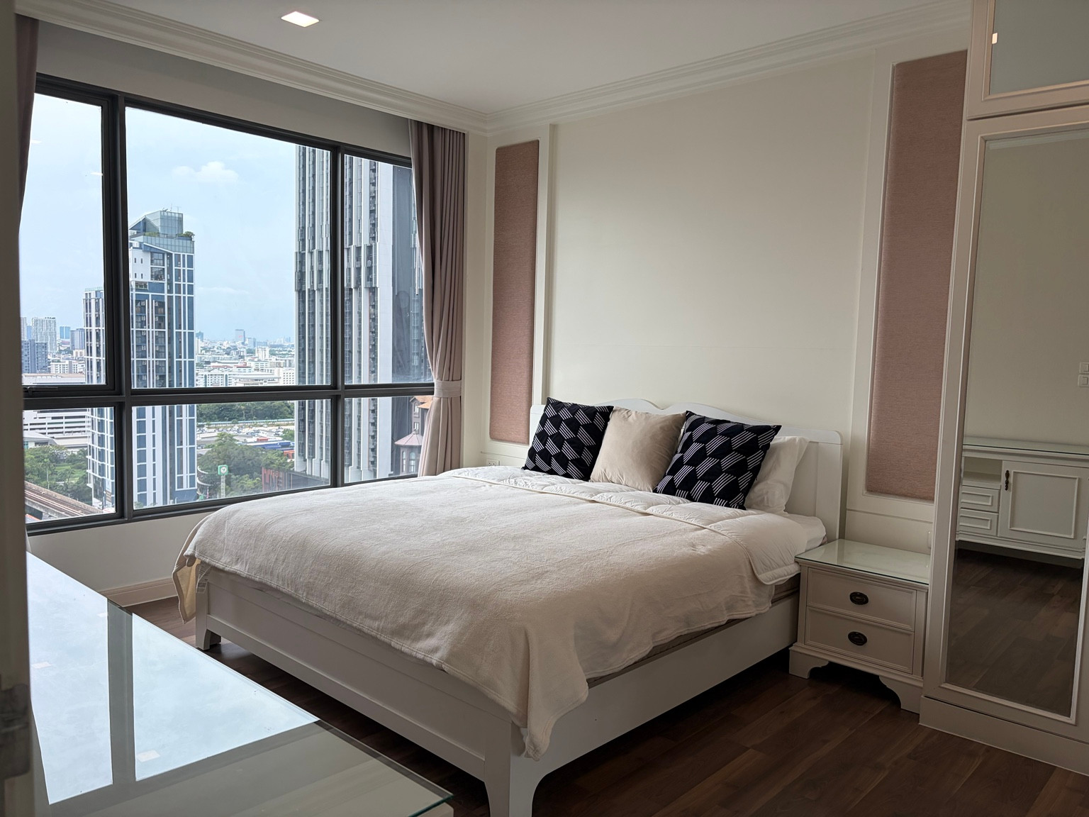 🏠✨ The Room Sukhumvit 62 | 2 Bedrooms for Sale (HBH-SKV-64)