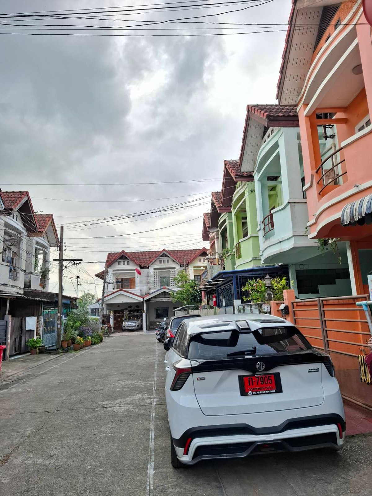 โปรขายด่วน ❗ หมู่บ้าน บ้านเลิศอุบล พระยาสุเรนทร์ ถนนพระยาสุเรนทร ประกาศขายเพียง 1.2ล้าน !! สนใจติดต่อลดได้เพิ่มเติม – รูปที่ 2