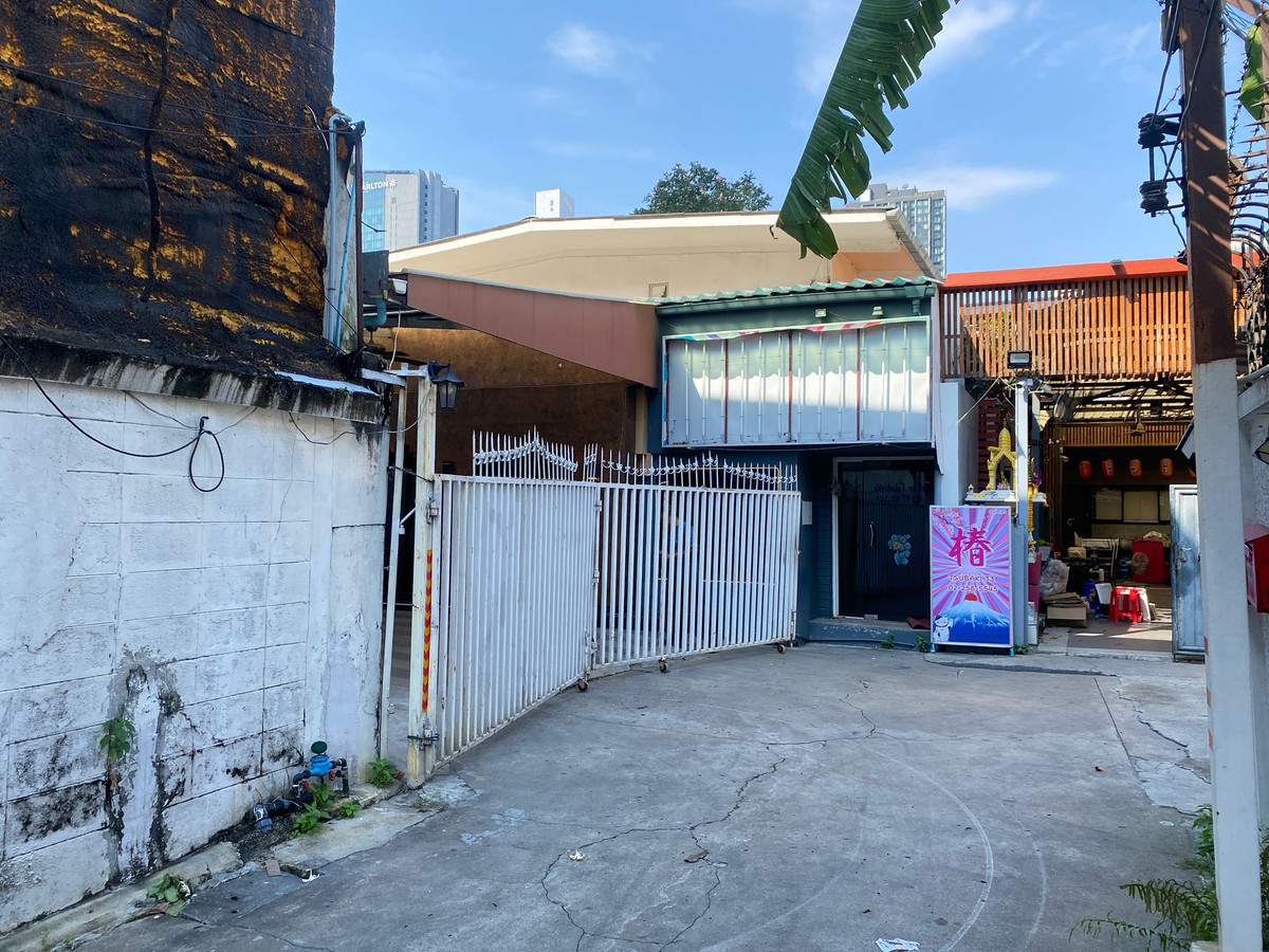 House and land for rent, 153 sq.wa on Sukhumvit Soi 33 House and land for rent, 153 sq.wa on Sukhumvit Soi 33