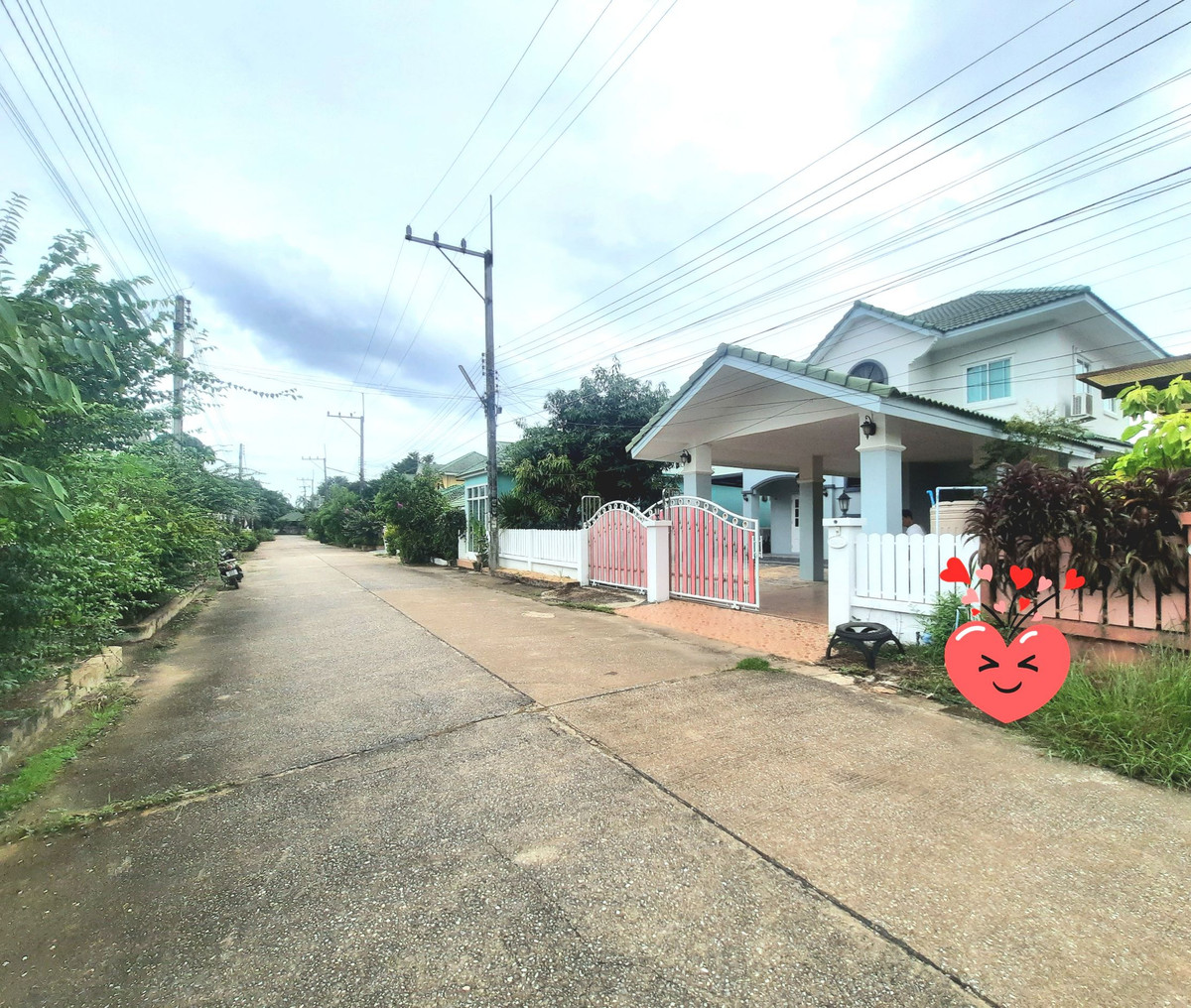 H1356 Single house for sale near Bueng Ratchanok, Phitsanulok. H1356 Single house for sale near Bueng Ratchanok, Phitsanulok.