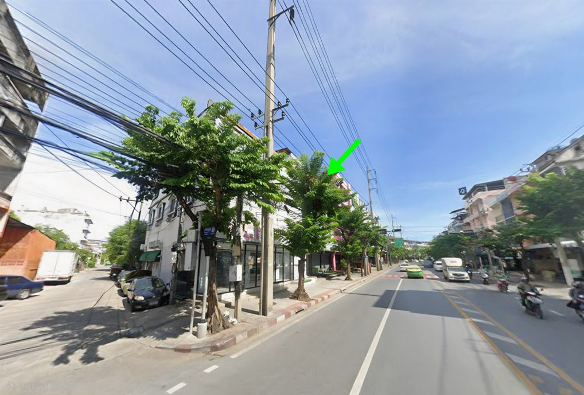 สอบถามโทร : 065-864-4111 ขายถูกที่สุดในย่านนี้ อาคารพาณิชย์ 3.5 ชั้น 20 ตารางวา อยู่ปากซอยประชาอุทิศ 49 ติดถนนประชาอุทิศ บางมด ทุ่งครุ ใกล้ มจธ.บางมด – รูปที่ 3