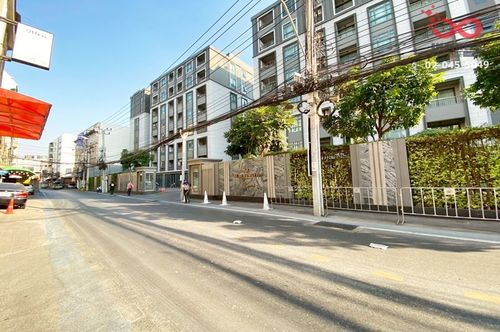 ขายคอนโดมาเอสโตร 19 เรสซิเดนซ์ ใกล้ MRT รัชดาภิเษก ชั้น 2 33 ตรม. Pet friendly  
