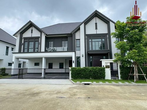 ✨ For Rent:  The City Bangna 2✨  💰 Only 200,000 THB/month