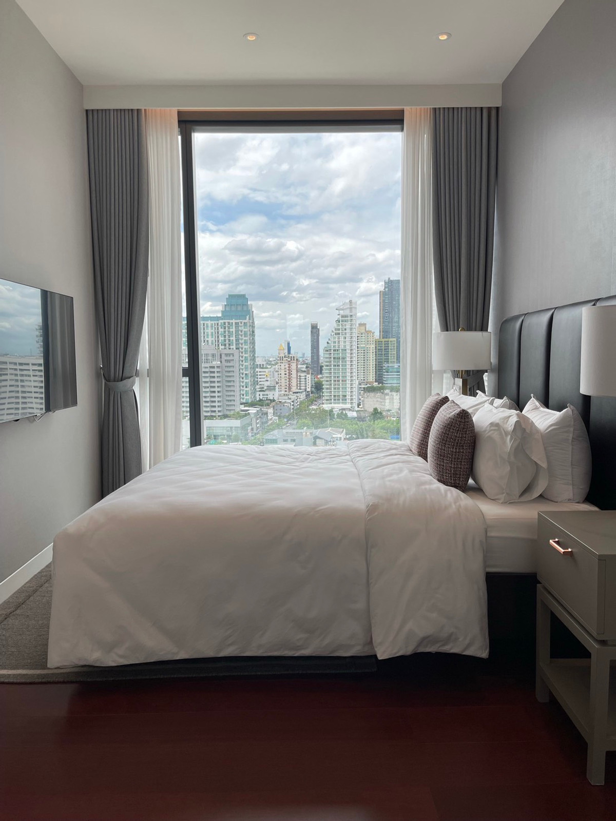 คุณ บาย ยู อินสไปร์ บาย สตาร์ค ทองหล่อ KHUN by YOO inspired by Starck Sukhumvit 55   Fully Furnished (ราคา 17,500,000  บาท )  – รูปที่ 2
