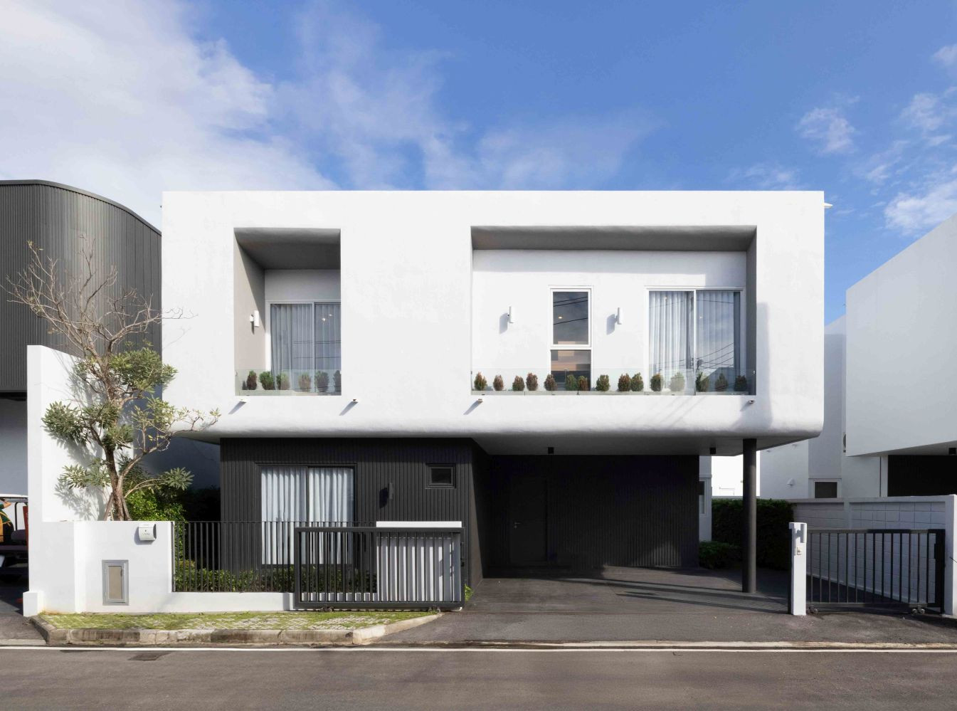 2-story detached house for sale, HOLM 2 project - San Phranet, Chiang Mai, ready to move in, good location, near Central Festival. 2-story detached house for sale, HOLM 2 project - San Phranet, Chiang Mai, ready to move in, good location, near Central Festival.