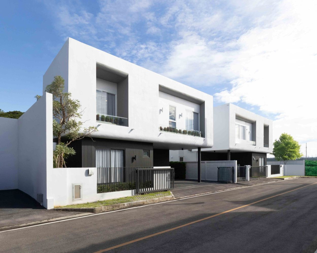 ขายบ้านเดี่ยว 2 ชั้น โครงการ HOLM 2 - สันพระเนตร เชียงใหม่ พร้อมเข้าอยู่ ทำเลดี ใกล้เซ็นทรัลเฟสติวัล – รูปที่ 2