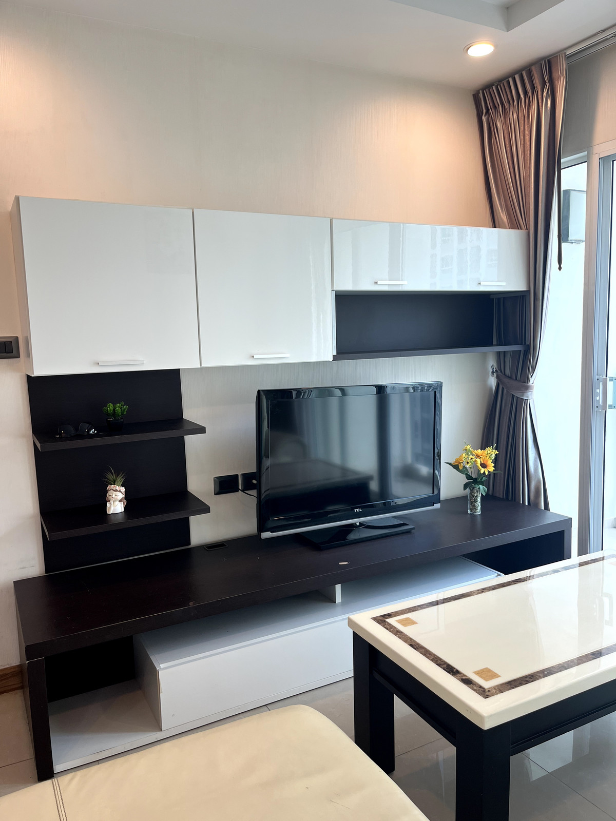 Condo For Rent/Sale Supalai Wellington 2 Fully furnished Condo For Rent/Sale Supalai Wellington 2 Fully furnished