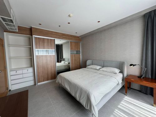 ขายคอนโด Emporio Place ราคา 9,600,000 บาท [JZsr260202]