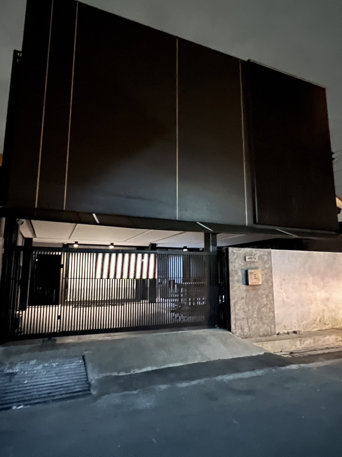 2-story detached house for rent 50 sq m, 3 bedrooms, Nak Niwat area, Lat Phrao 71, Lert Ubon Village. Near the CDC expressway, Sukhontasawat, Satriwit, Chokchai 4, MRT Lat Phrao 71. 2-story detached house for rent 50 sq m, 3 bedrooms, Nak Niwat area, Lat Phrao 71, Lert Ubon Village. Near the CDC expressway, Sukhontasawat, Satriwit, Chokchai 4, MRT Lat Phrao 71.