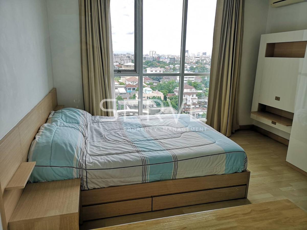 1 Bed Large Room City View Fully furnished Good Location Close To MRT Ratchadaphisek @ Rhythm Ratchada 1 Bed Large Room City View Fully furnished Good Location Close To MRT Ratchadaphisek @ Rhythm Ratchada