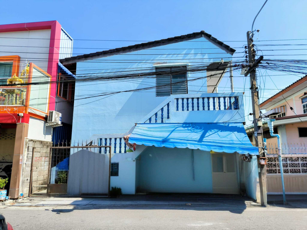 Apartment for sale, Soi Moo Baan Sap Boonchai 41, 320 sq m, 50 sq wah, near the Green Line BTS. Apartment for sale, Soi Moo Baan Sap Boonchai 41, 320 sq m, 50 sq wah, near the Green Line BTS.
