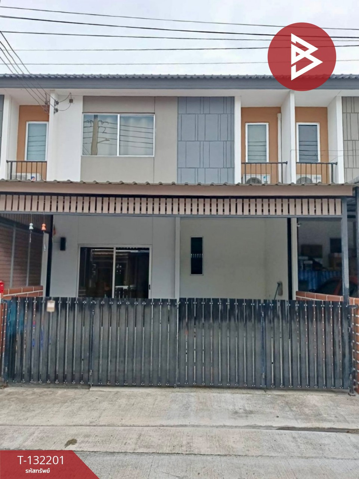 Townhouse for sale Pruksa Village Ban Pho-Motorway Chachoengsao Townhouse for sale Pruksa Village Ban Pho-Motorway Chachoengsao
