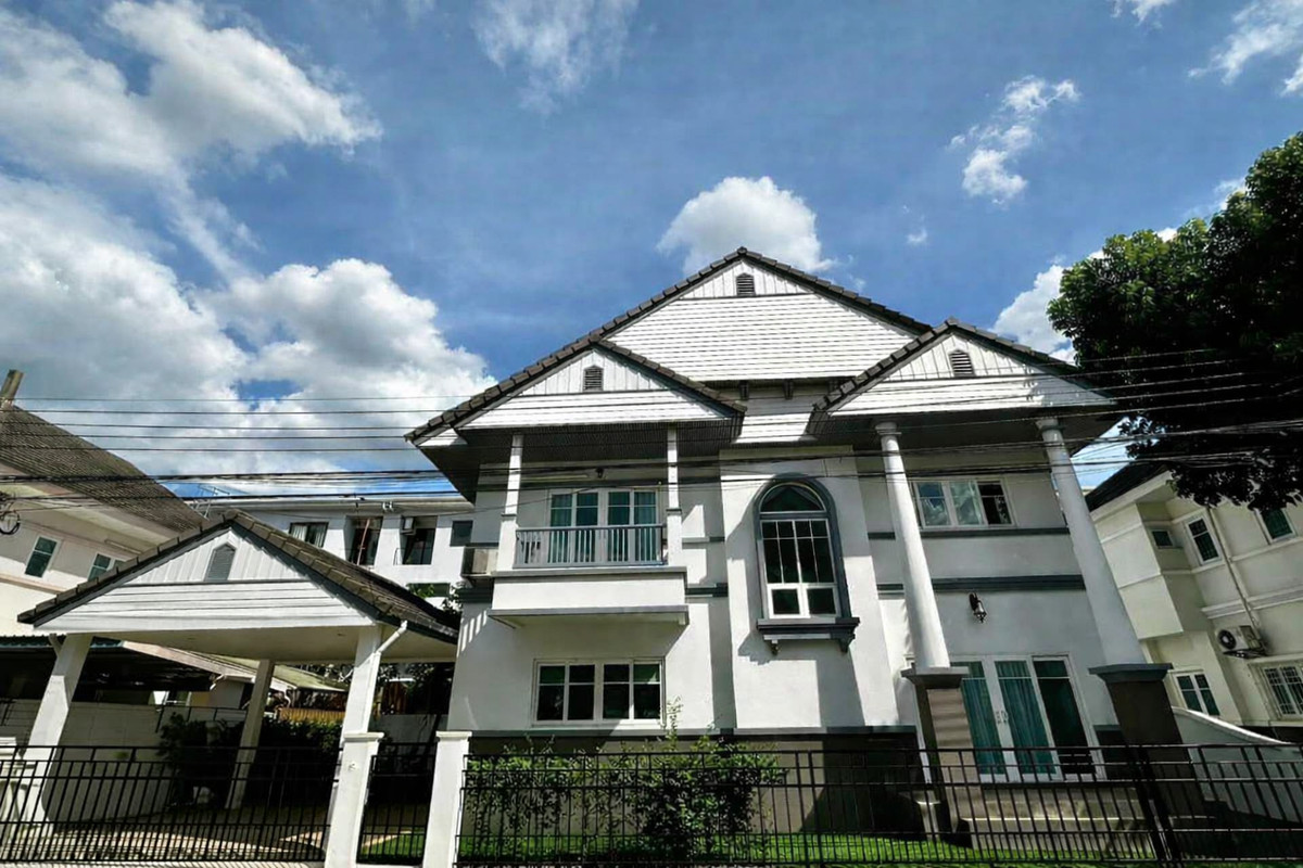 2-story detached house for sale, The Exclusive Pattanakarn 32 project – newly renovated, ready to move in, potential location, Pattanakarn zone, near On Nut – Srinakarin. 2-story detached house for sale, The Exclusive Pattanakarn 32 project – newly renovated, ready to move in, potential location, Pattanakarn zone, near On Nut – Srinakarin.
