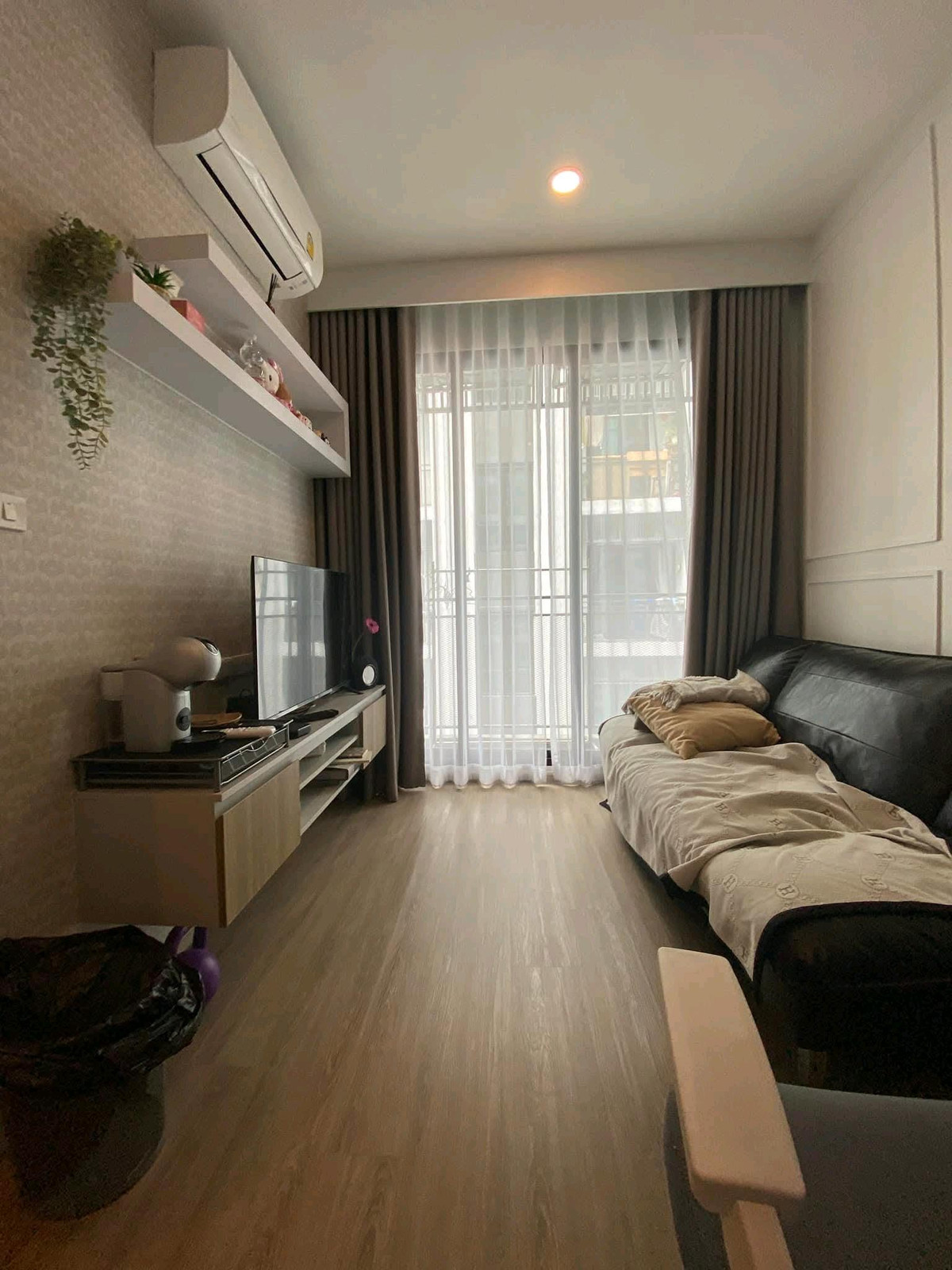 คอนโดลูกแม๊รรร สำหรับคนรักน้องหมาน้องแมวแบริ่งลาซาล0618899879.( มีผู้เช่า) คอนโดลูกแม๊รรร สำหรับคนรักน้องหมาน้องแมวแบริ่งลาซาล0618899879.( มีผู้เช่า)