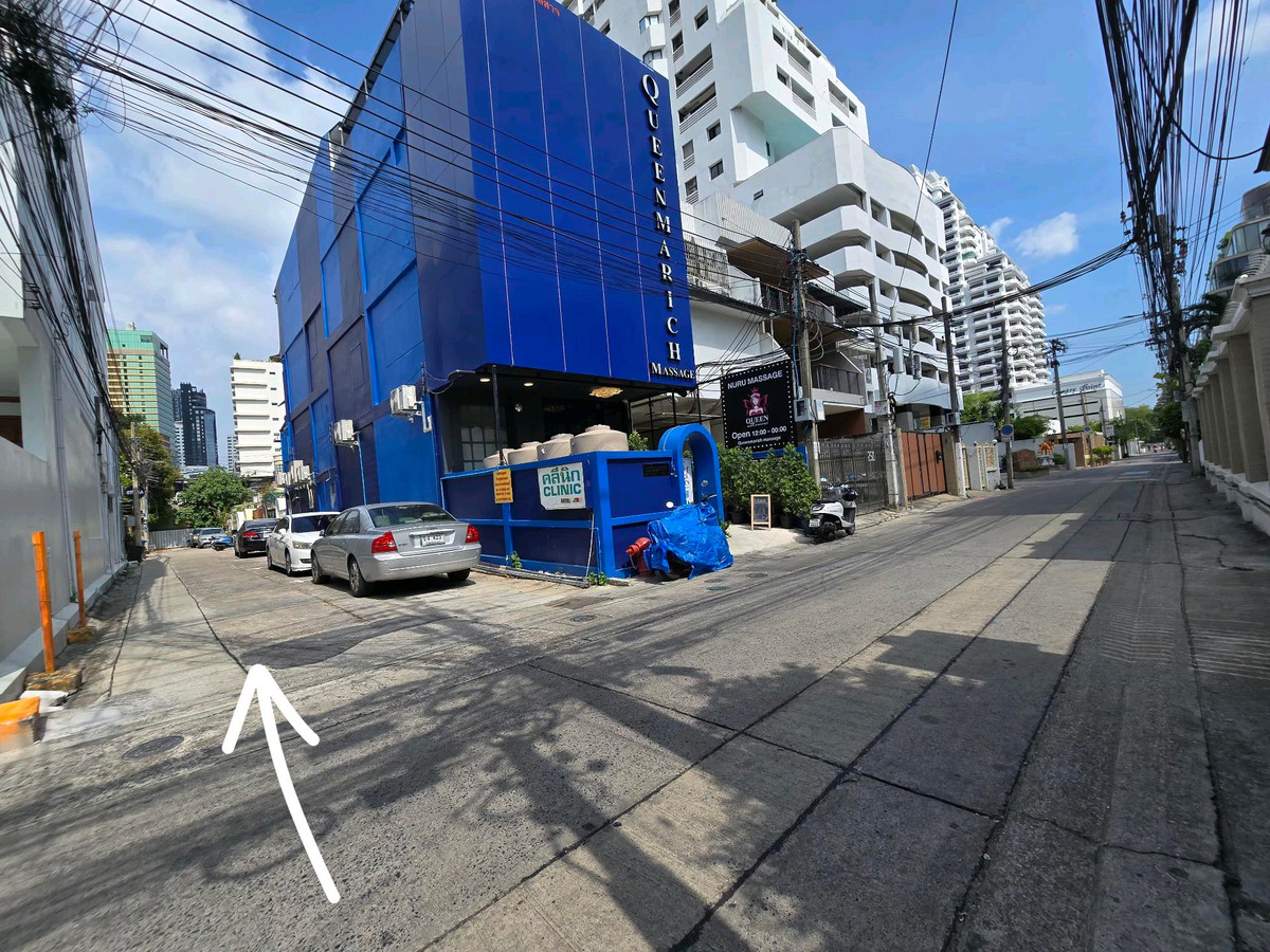 Townhome for rent, 3 floors, Sukhumvit Soi 10, 3 bedrooms, 2 bathrooms, parking for 2 cars, rent 75,000 baht/month sale 29.9 million baht – รูปที่ 4