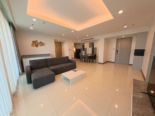 PFD-07948 For rent Supalai Oriental Sukhumvit 39 near BTS Phrom Phong, 2 bedrooms, 2 bathrooms, 100 sq m., big room.