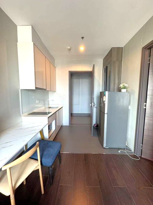 ⚡️High floor room, good price Only one room left | Condo C Ekkamai