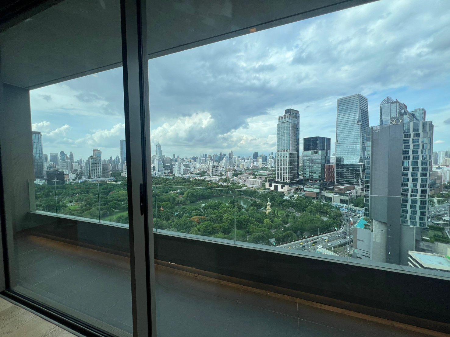 (For Rent) 3 Bedrooms 4 Bathrooms + Maid Room | Stunning Lumphini Park View – รูปที่ 4