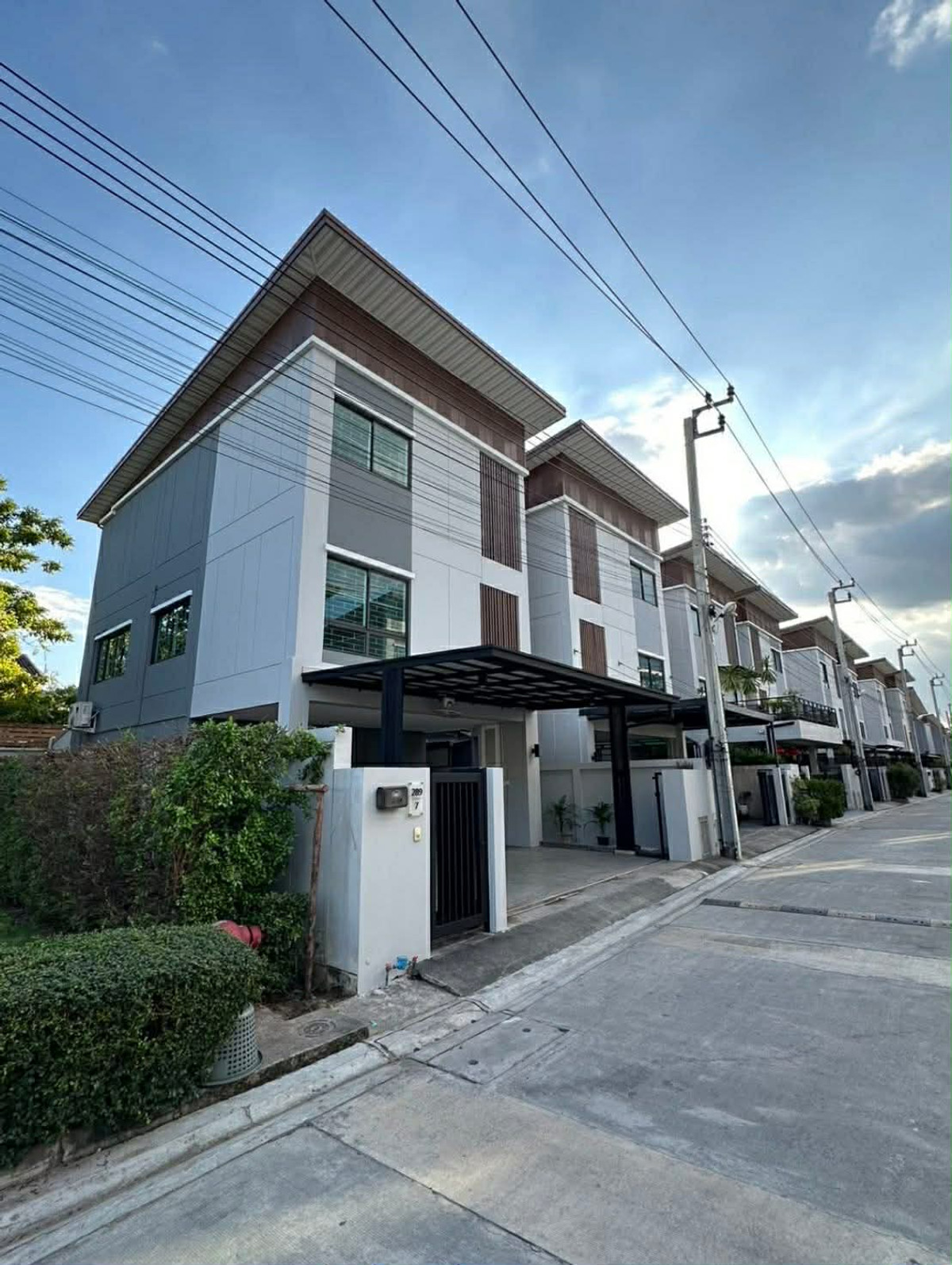 🔥🔥30131🔥🔥 ให้เช่าบ้านSiri House Ratchada 18🌐LINE ID : @fastforrentcondo 🔥🔥30131🔥🔥 ให้เช่าบ้านSiri House Ratchada 18🌐LINE ID : @fastforrentcondo
