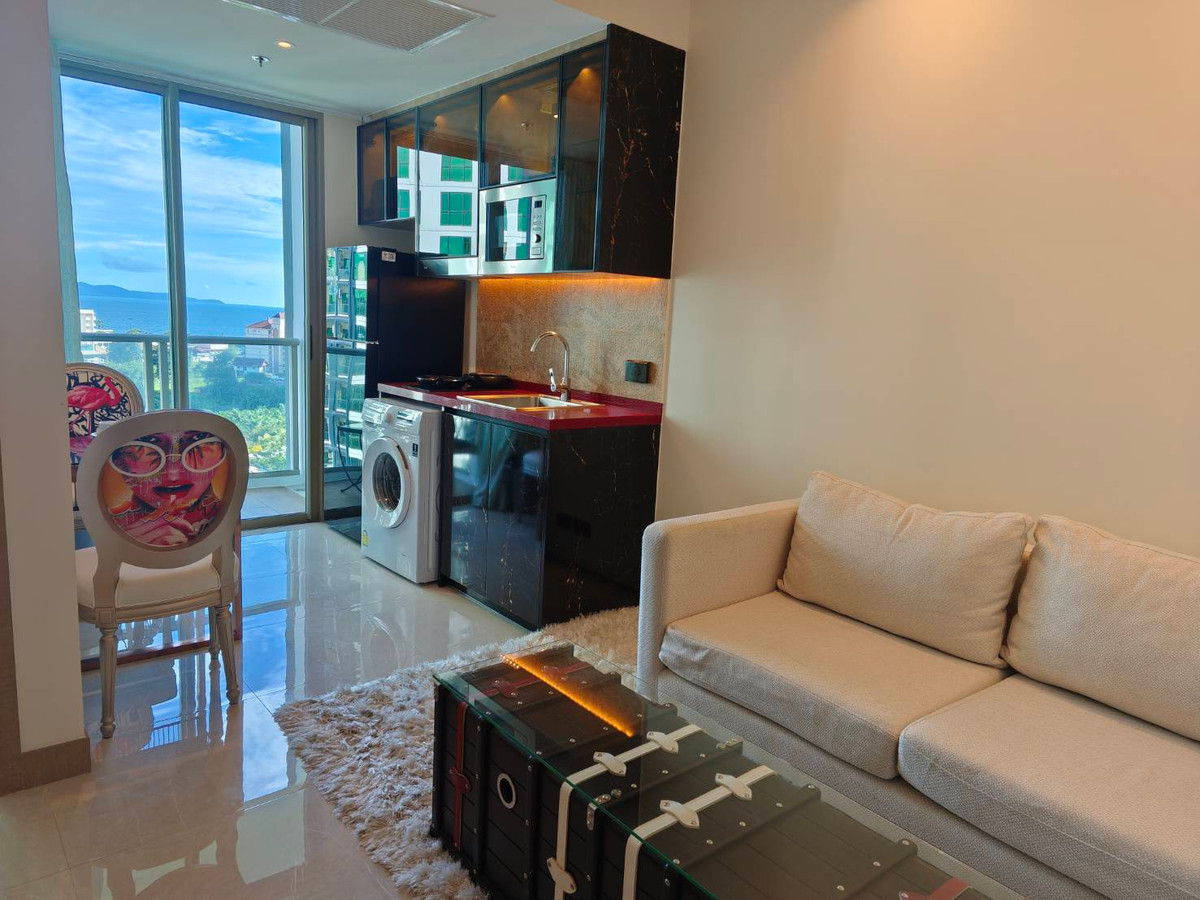 Condo for Sale at The Riviera Ocean Drive Pattaya, 10th Floor, 30.42 sq.m., 1 Bedroom, Fully Furnished, Quality Project in Jomtien